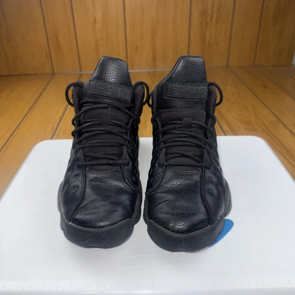 Jordan Team Showcase‎ Triple Black Kids Basketball Shoes 820273-002 Size 7Y